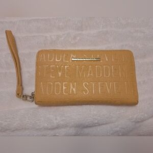 Steve Madden Tan Wristlet Wallet